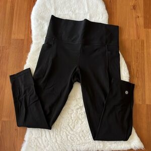 ATHLETA Salutation Stash High Rise 7/8 Legging